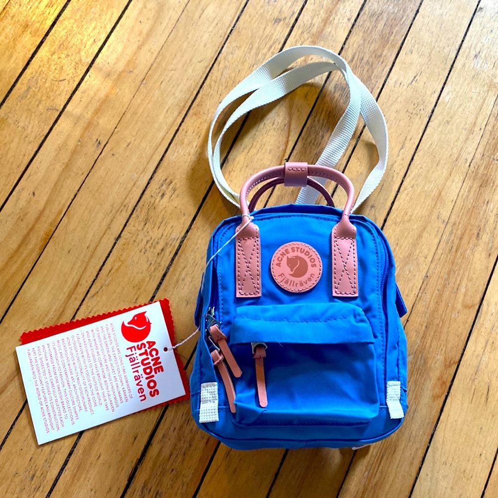 NWT Fjallraven x Acne Studio mini Kanken clutch